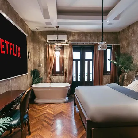 Mustang 11-11 Boutique Hotel